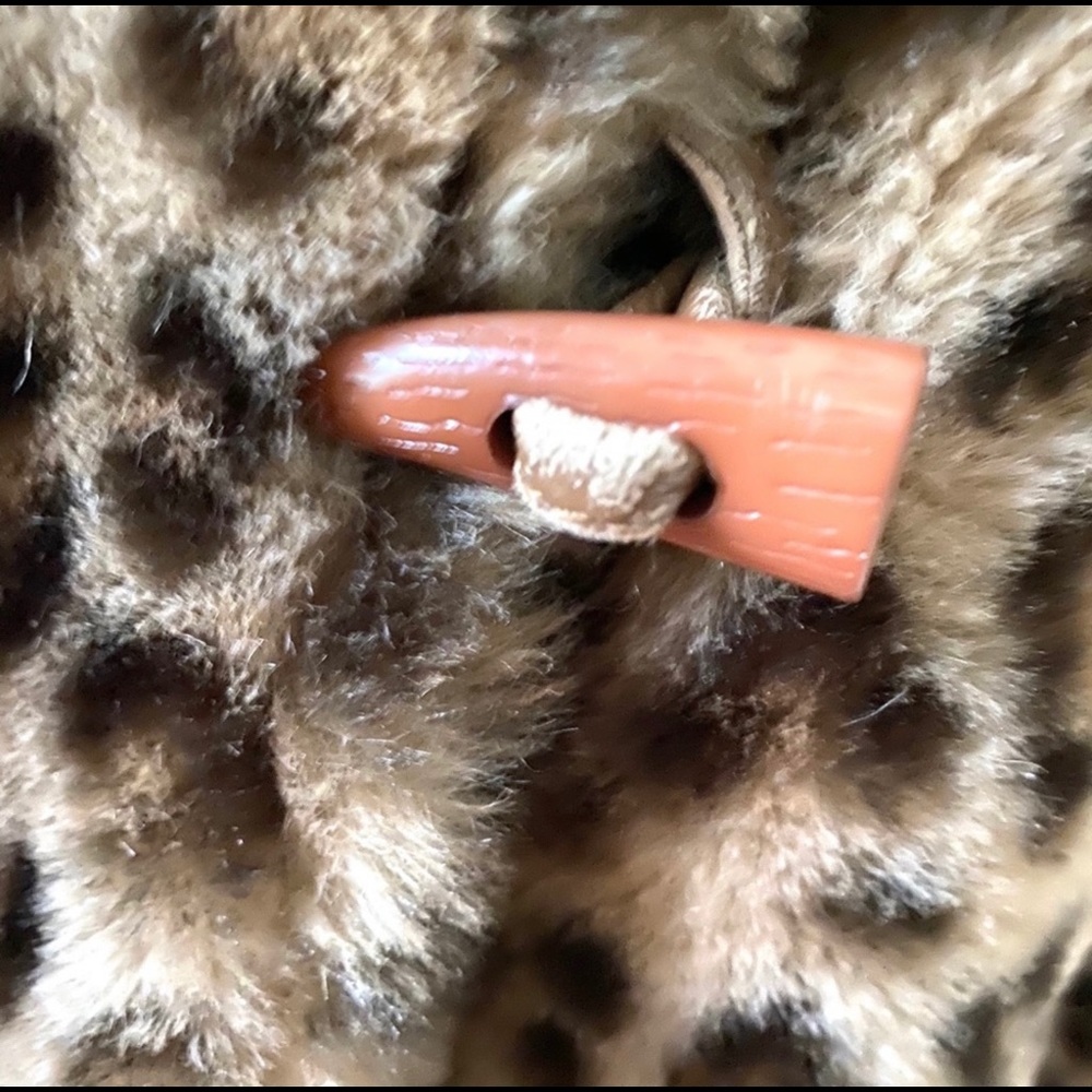 VINTAGE Leopard Suede and Faux Fur Coat - Picture 6 of 13